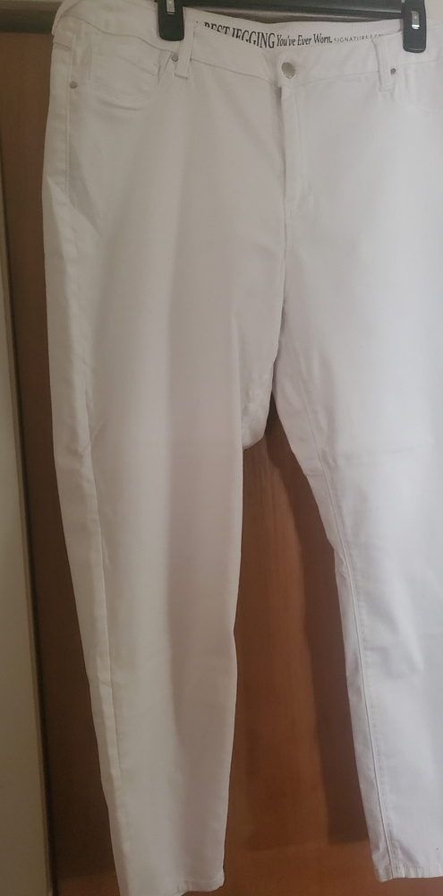 Signature studio pants